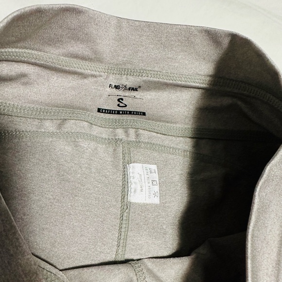 Flag Nor Fail leggings - Picture 4 of 6